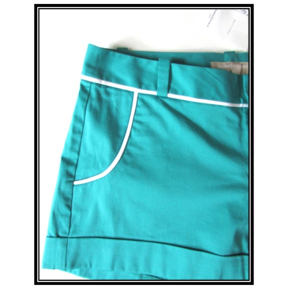 Banana Republic Turquoise Cuffed Style Shorts - Picture 4 of 6